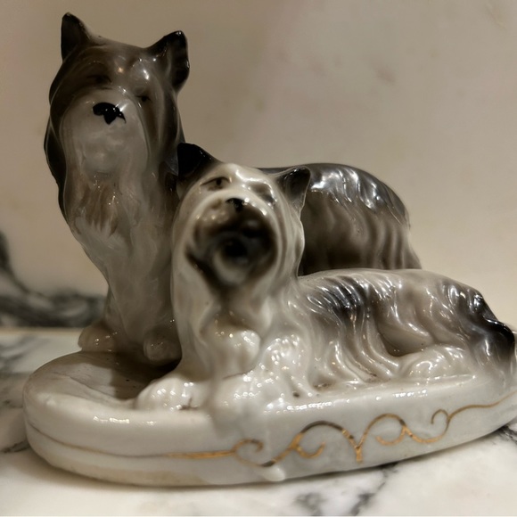 Terrier Figure - Made in Japan - Picture 2 of 8